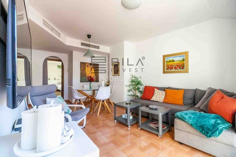 Foto bfcc0cd7-f310-434e-b8dd-de8689697e8e. Àtic a Centro ciudad Fuengirola