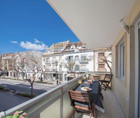 Pis a Condes de San Isidro