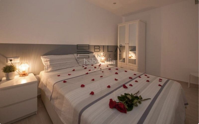 Foto c05d7c54-927d-4870-8ced-e6fce4282c2b. Pis a Puerto Deportivo Fuengirola