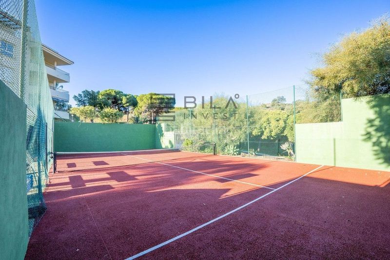 Foto a89fee65-63db-4442-aee3-67b7f240af00. Pis amb aparcament piscina a Mijas golf Mijas