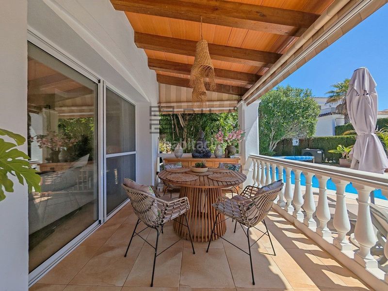 Foto 0c8a7643-0c87-46be-b80b-bb895b8adf5a. Xalet amb piscina a Calahonda Mijas