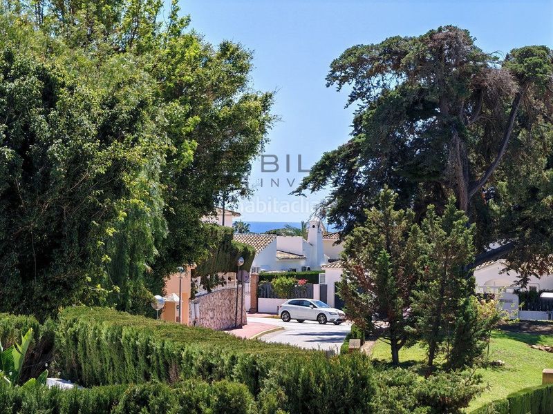 Foto 34f857d9-2e88-4015-aef8-3548ba42deb3. Xalet amb piscina a Calahonda Mijas