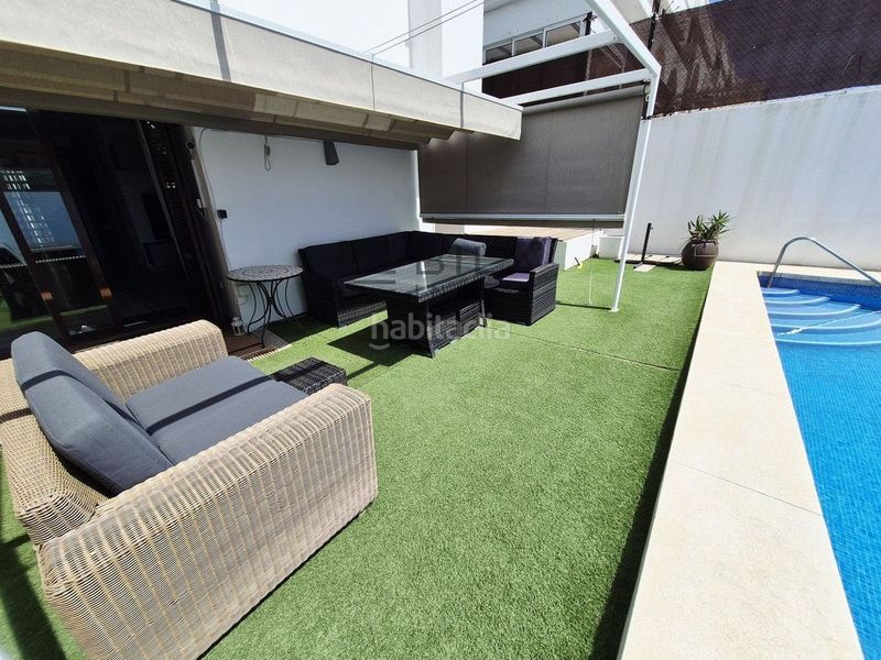 Foto 0bedb0a9-b220-43a6-a39d-94d4a48fb1a5. Casa adossada amb piscina a El Faro de Calaburra - Chaparral Mijas