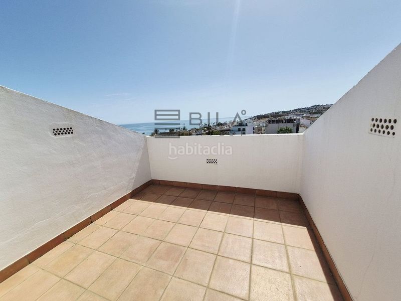 Foto c367a357-659c-40e2-aff0-4307726a7910. Casa adossada amb piscina a El Faro de Calaburra - Chaparral Mijas
