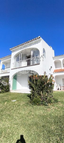 Foto e5401906-f3cb-4174-8ab0-e36ef6655f87. Casa adossada amb piscina a Riviera del Sol Mijas