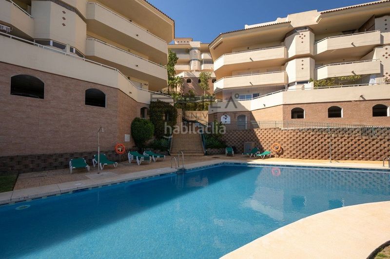 Foto ffc0f85e-8e39-45b4-976a-9b732f0a471b. Pis amb aparcament piscina a Calahonda Mijas