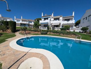 Casa adossada  Calahonda. Casa en venta en  calahonda, mijas costa