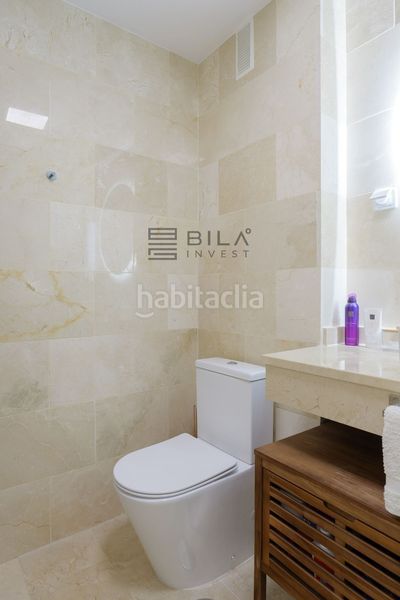 Foto a4d5fb7d-40ae-44e9-82a5-fa96baf27da6. Pis amb aparcament piscina a El Faro de Calaburra - Chaparral Mijas