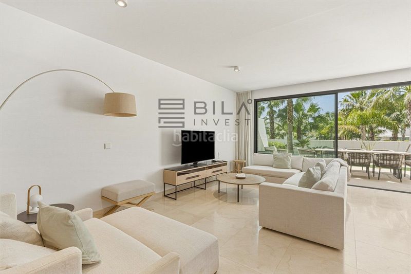 Foto 138d83ab-68b6-4410-b74d-756efd704cde. Casa adossada amb aparcament piscina a la cala Mijas Mijas