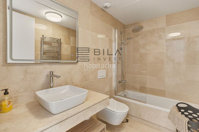 Foto ec6e7121-452d-43f0-9260-53e4b4c870eb. Casa adossada amb aparcament piscina a la cala Mijas Mijas