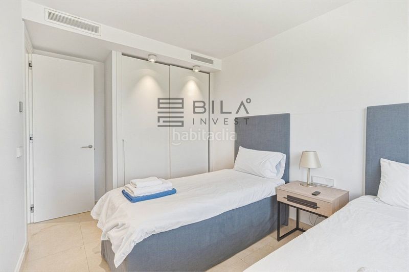 Foto effb54cb-aa51-4553-9b33-2396a6278c19. Casa adossada amb aparcament piscina a la cala Mijas Mijas