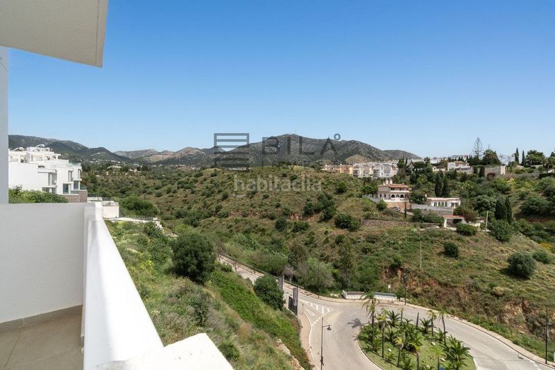 Foto b9ad2247-e9a7-4206-9008-d55d5e4504b2. Pis amb aparcament piscina a Torreblanca del Sol Fuengirola
