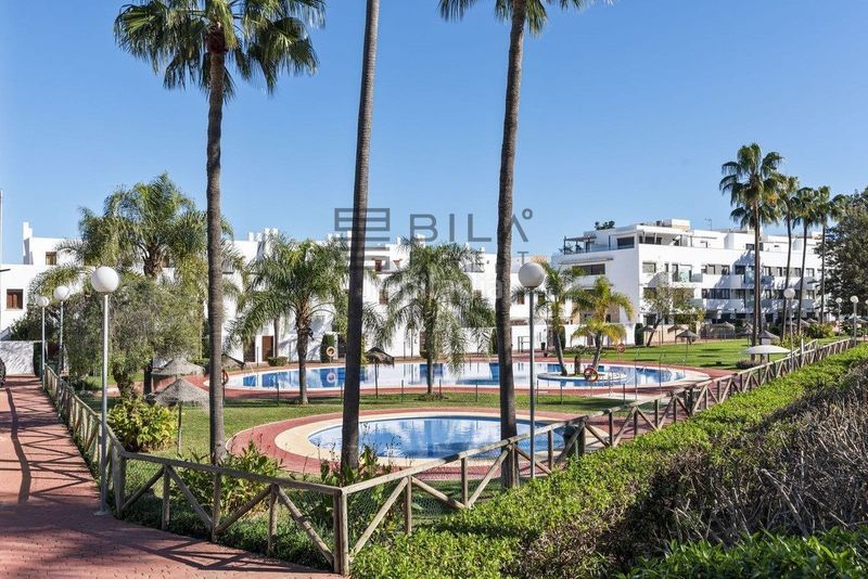 Foto 8cb86d4d-7657-44f2-a3e2-802914a73757. Pis amb aparcament piscina a la cala Mijas Mijas