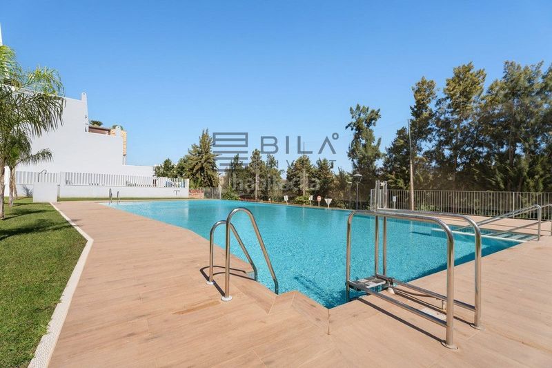 Foto c733dac4-635e-4ccc-8c8f-e4f6797465f2. Pis amb aparcament piscina a la cala Mijas Mijas