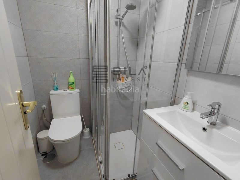 Foto 2864fda4-79cf-4989-8fdd-25e35a38156a. Pis amb aparcament piscina a Calahonda Mijas