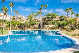 Casa adossada  Tramontana. Adosado en venta en los flamencos en riviera del sol, mijas cost
