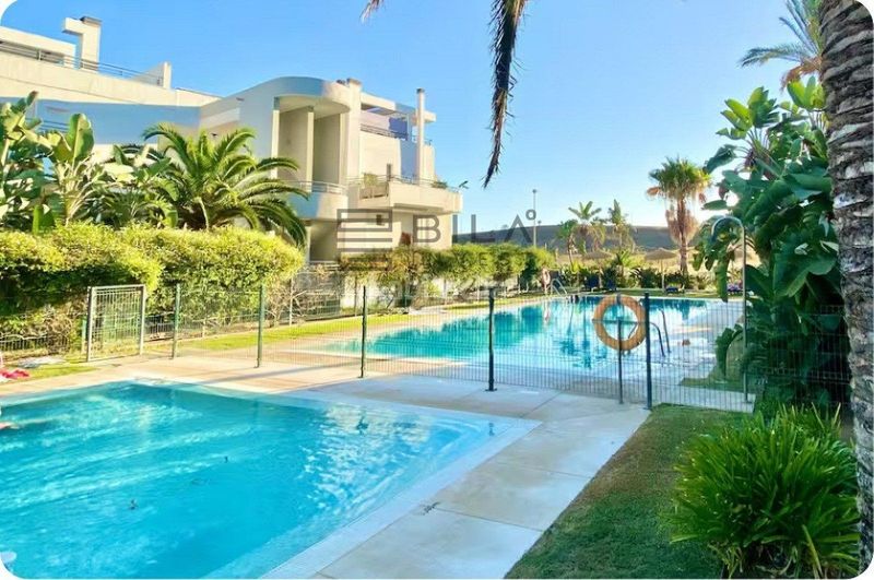 Foto 061b5a8d-0c47-4250-b2f8-dcb0fbaca33f. Pis amb aparcament piscina a La Cala Golf - Lagar Martell Mijas
