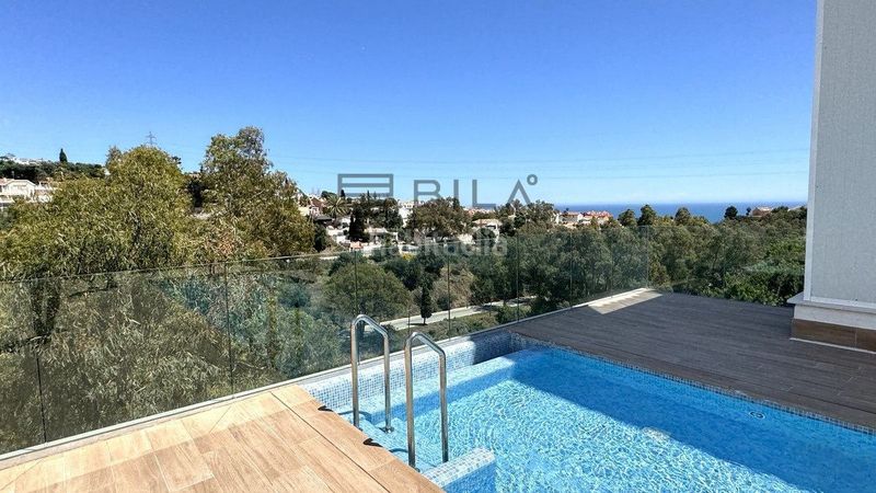 Foto 6af74204-c45a-4c2e-9dcc-c8b7ce2a4065. Pis amb aparcament piscina a Torreblanca del Sol Fuengirola