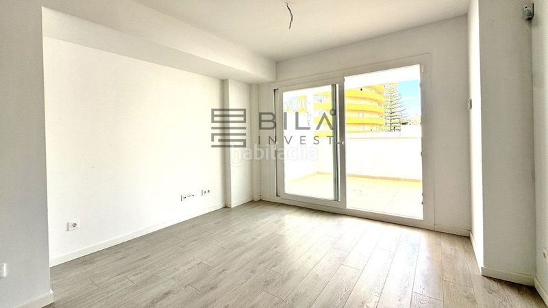 Foto 82ec470e-85a5-4b48-a95c-99b53a0627b1. Pis amb aparcament piscina a Torreblanca del Sol Fuengirola
