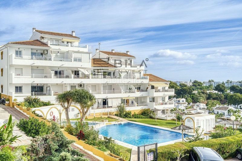 Foto 16e92c0a-02d9-4384-95e4-f3aae9cd2c34. Àtic amb piscina a Riviera del Sol Mijas