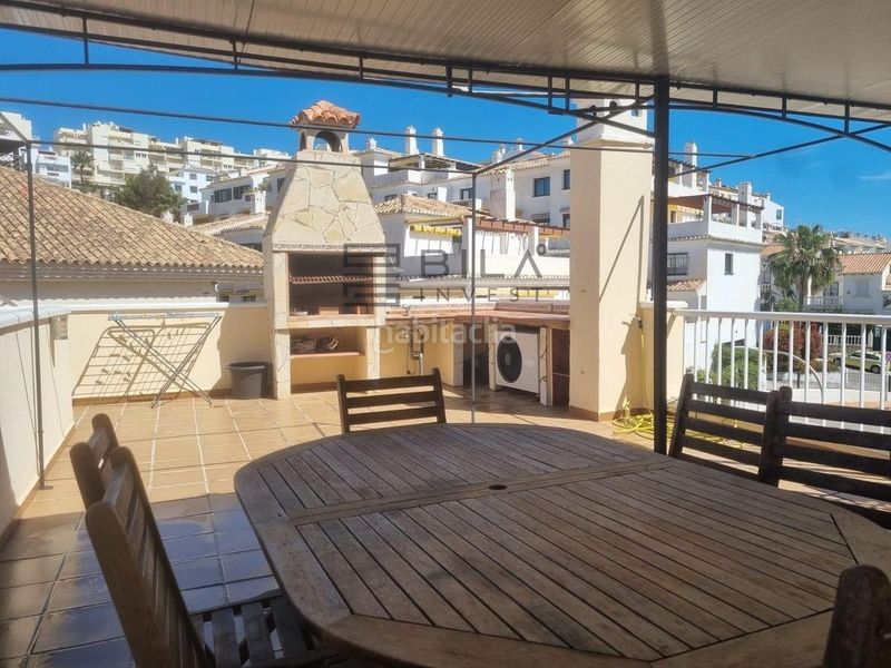 Foto d6a2fc1f-be81-40cd-a9ab-211267f3d863. Àtic amb piscina a Zona Centro Comercial Torrequebrada Benalmádena