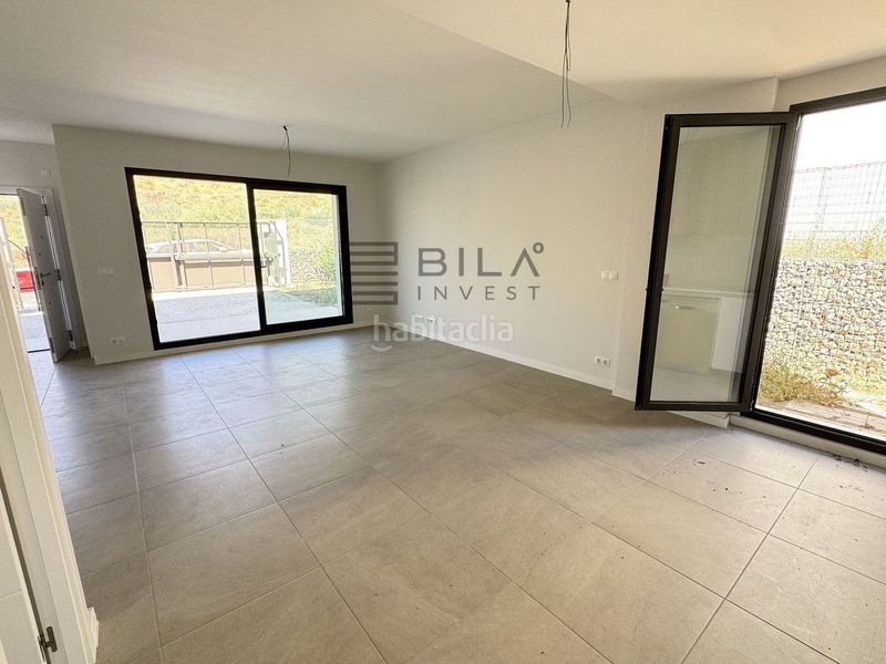 Foto a511ec51-c31b-42a0-aee6-8409f898799c. Casa adossada amb piscina a Riviera del Sol Mijas