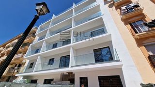 Flat  Vizcaya. Piso en venta en  el centro de fuengirola