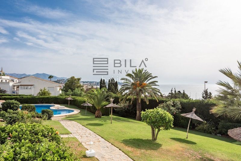 Foto 06e23cfb-bf79-4dd9-aaf4-67bc28c37d18. Pis amb piscina a Riviera del Sol Mijas