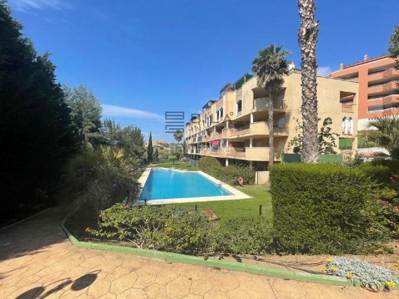 Foto 1bc3f543-c4ed-429d-a806-cbeb2deeaed5. Pis amb aparcament piscina a Riviera del Sol Mijas