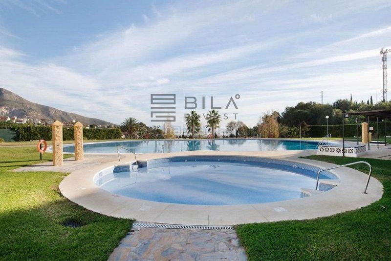 Foto 2ba7b4e0-0c25-4e27-aab5-433a9f092a6d. Àtic amb piscina a Los Nadales - Tio Charles Benalmádena