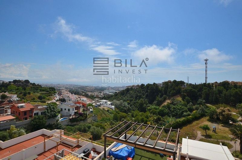 Foto df7be786-aab3-400b-9026-f99f3414fc33. Àtic amb piscina a Los Nadales - Tio Charles Benalmádena
