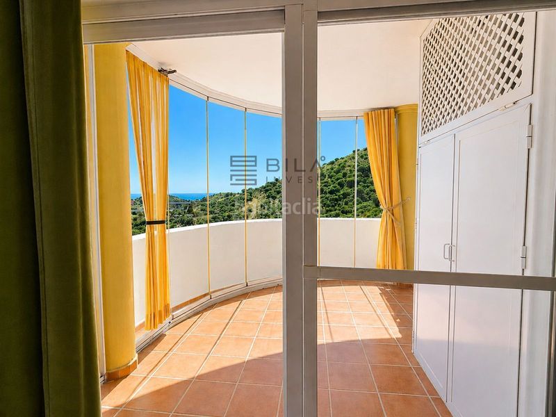 Foto d5b92ce7-f312-4a13-8f9a-866f2583204f. Pis amb aparcament piscina a Calahonda Mijas