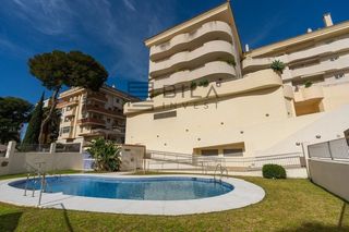 Pis  Del mar. Piso en venta en benalmádena costa