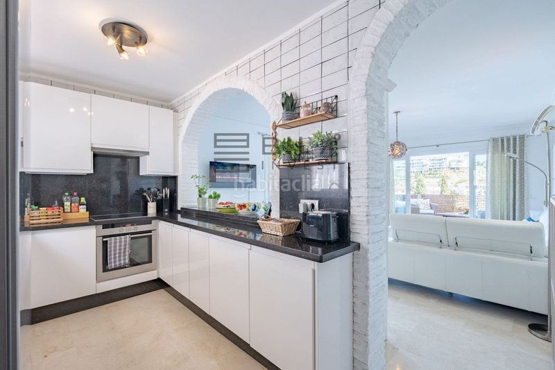 Foto b10e8cce-2ff5-4d33-b35f-8e1a9e86cb32. Casa adossada a Riviera del Sol Mijas