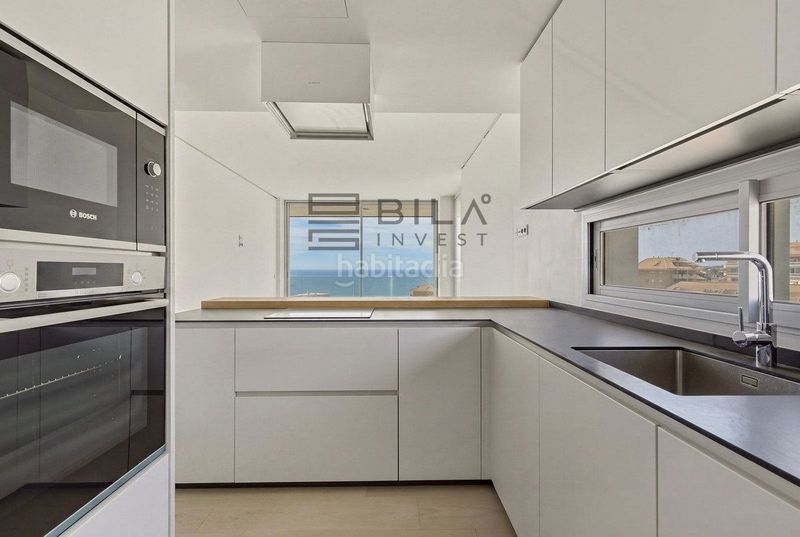 Foto ce036b82-4427-4466-946a-2da30511272b. Àtic amb piscina a Las Gaviotas - Carvajal Fuengirola