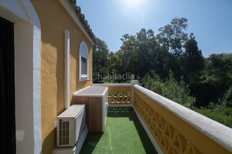 Foto 7b20483b-72b5-488e-8844-450e281bcb95. Casa adossada amb piscina a Calahonda Mijas