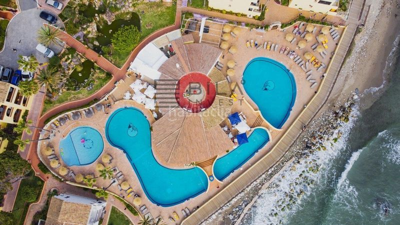 Foto 303817b7-4b06-403d-ac3e-e1beabc6d7b5. Pis amb aparcament piscina a Calahonda Mijas