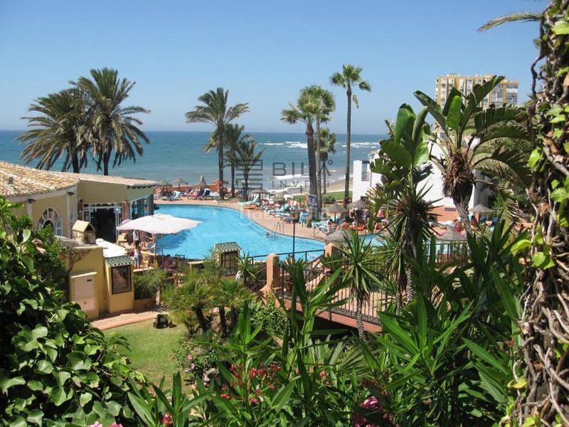 Foto 59875920-5625-4746-9858-89a1a086127e. Pis amb aparcament piscina a Calahonda Mijas