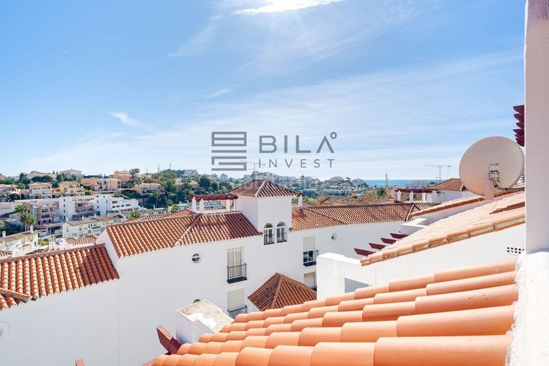 Foto f9eeac9e-5637-42a1-8dcb-3e7d617fa4e6. Àtic amb piscina a Riviera del Sol Mijas