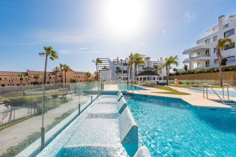 Foto a4d469c5-6f40-4d25-840a-667b1ab8c7ce. Pis amb aparcament piscina a El Faro de Calaburra - Chaparral Mijas