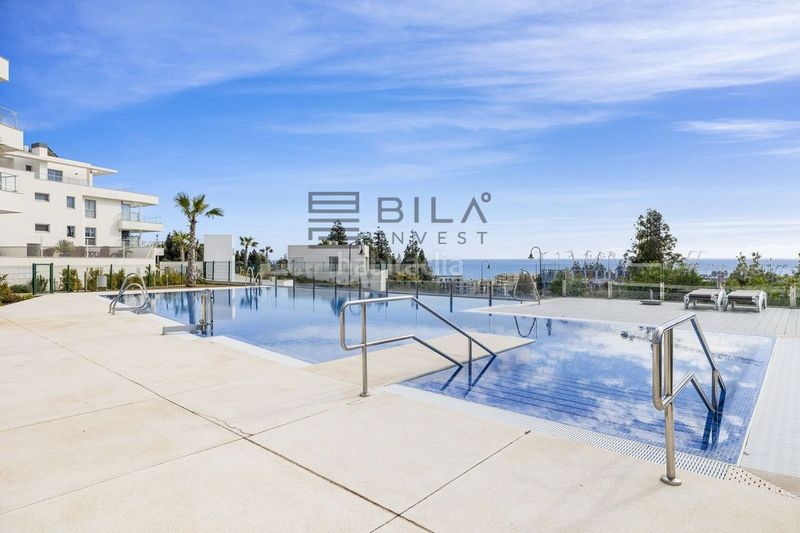 Foto 02f7ef7e-7e9a-41bf-9501-b7c55fc23a7e. Pis amb aparcament piscina a El Faro de Calaburra - Chaparral Mijas