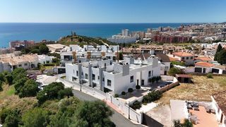 Casa adossada  De la pimienta. Adosado en venta en  torreblanca del sol, fuengirola