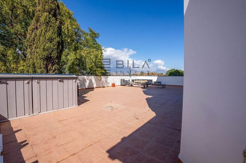 Foto 0acbdd61-49c1-4547-b407-2fd99418d83a. Pis amb aparcament piscina a Riviera del Sol Mijas