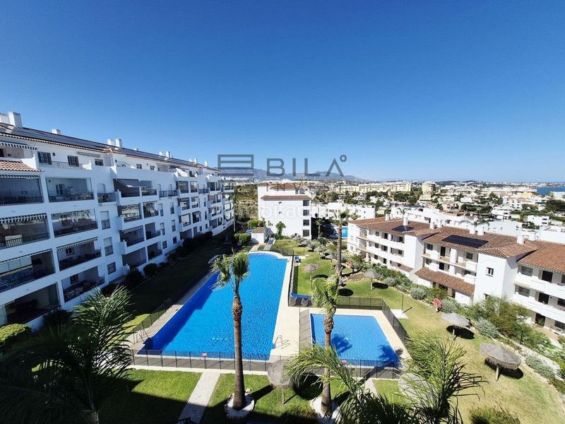 Foto 1cbc7e15-87fa-4173-8675-8d66eb41e16f. Pis amb aparcament piscina a Riviera del Sol Mijas