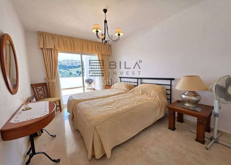 Foto 1ee34525-3a0d-4eb4-b954-b3a294cb3ceb. Pis amb aparcament piscina a Calahonda Mijas