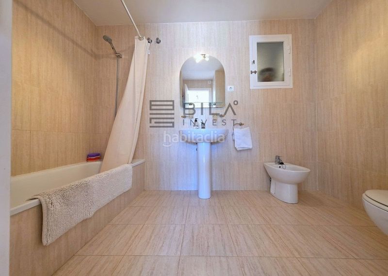 Foto fd9a9f7f-e4b3-45e3-815d-df6f71b3435b. Pis amb aparcament piscina a Calahonda Mijas