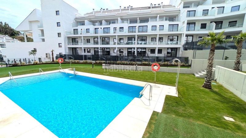 Foto 1242d7b0-95eb-4eec-97dc-c68b24d3baeb. Pis amb aparcament piscina a Torreblanca del Sol Fuengirola