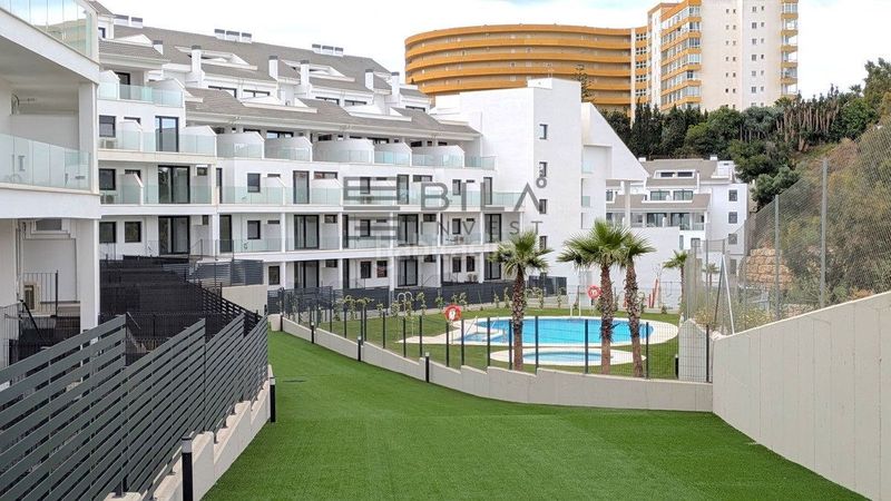 Foto 9cfe910a-6c31-4620-823d-9da69f2530d0. Pis amb aparcament piscina a Torreblanca del Sol Fuengirola