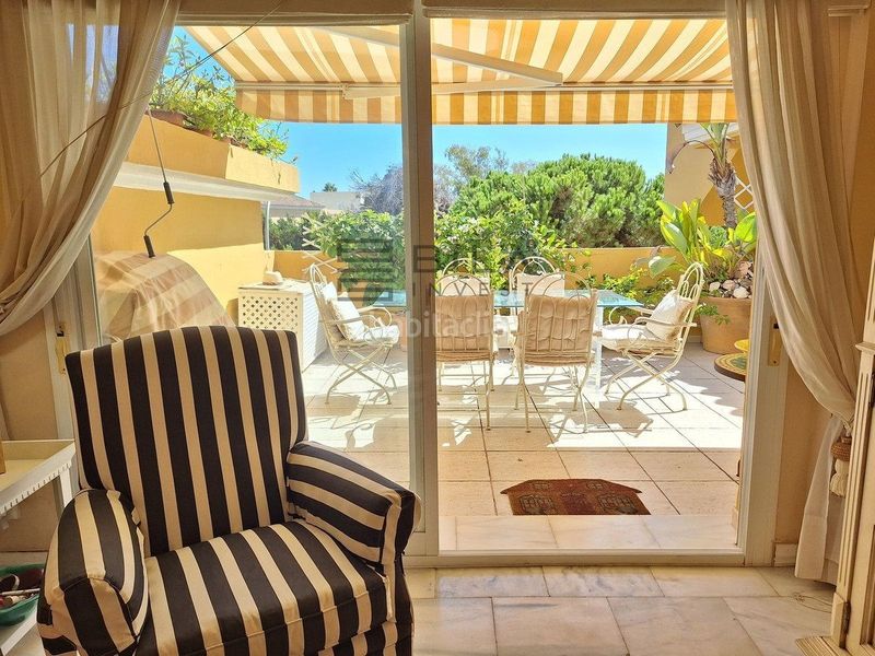 Foto 4e39bbcf-0aad-4999-9853-2b2e967d9dfd. Àtic amb piscina a Romana Playa Marbella