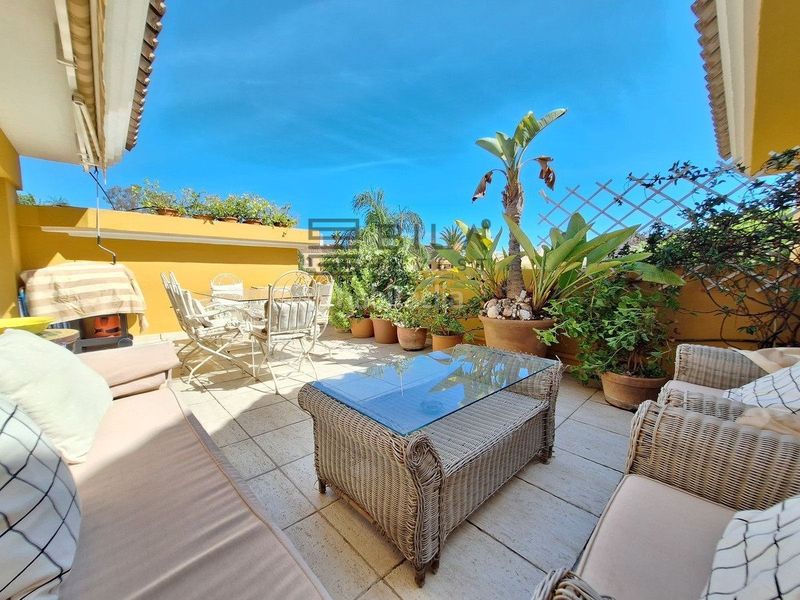 Foto 705790b5-9bd7-4ace-8765-4a8796b13131. Àtic amb piscina a Romana Playa Marbella